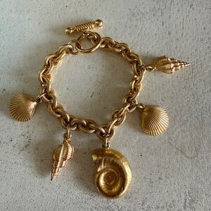Ben-Amun 24 Karat Gold Tone Plated Seashells Charm Bracelet